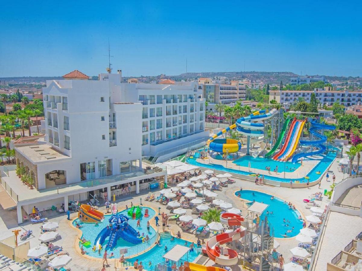 Anastasia Waterpark Beach Resort โปรทาราส ภายนอก รูปภาพ